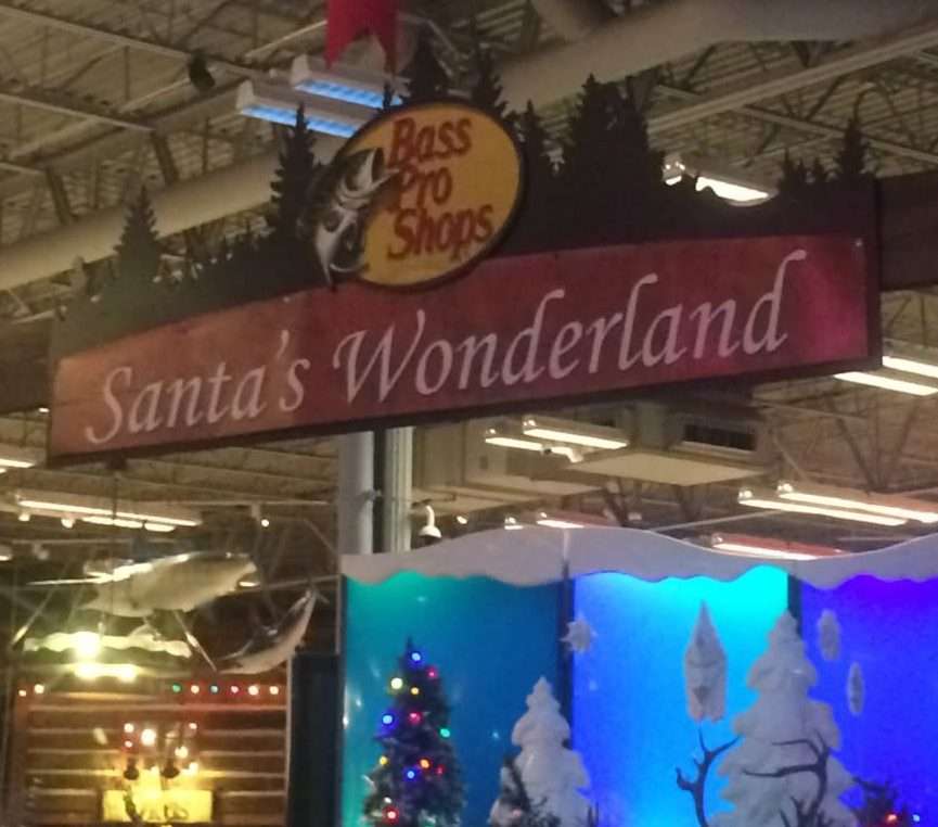 Santa's Wonderland at Bass Pro Shops is free family fun at Christmas time in Florida