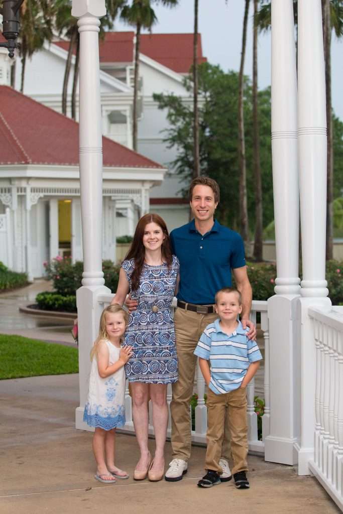 Hinson Photography Family Photo Session at Walt Disney World