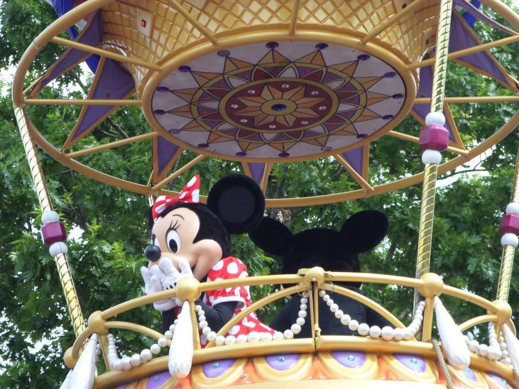 10 Quick Tips For Your First Trip To Walt Disney World
