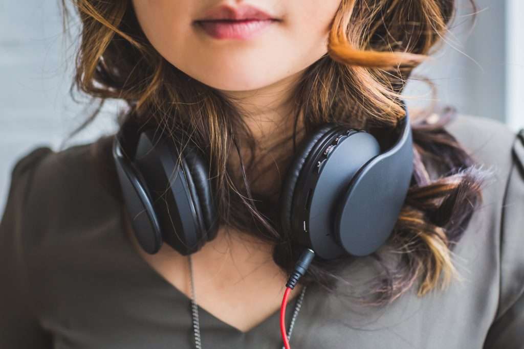 Noise canceling headphones are a great gift idea for travelers who want to focus on their audiobook or podcasts without distractions.