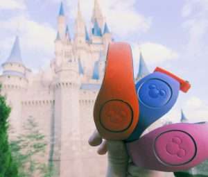 If you are planning your Walt Disney World Vacation, you're definitely going to want to know about the Magic Band. It's not just fun wrist decor, here's the nitty gritty on all the ways a Magic Band will make your Disney vacation that much easier. #FlipFlopWeekend
