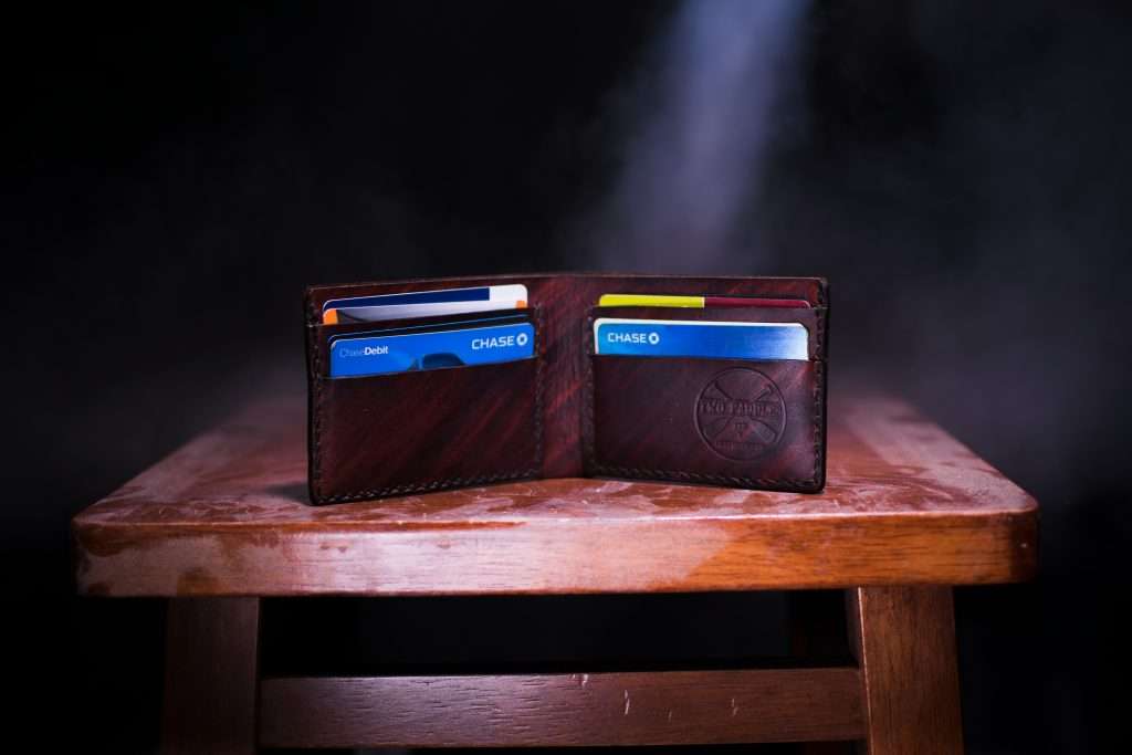 With a little guidance, even a beginner 'travel hacker' can learn how to utilize travel credit cards to earn cheap or free hotel rooms, plane tickets and more. This post is guide on how to use credit cards to earn travel rewards and how to find the best travel cards for you.